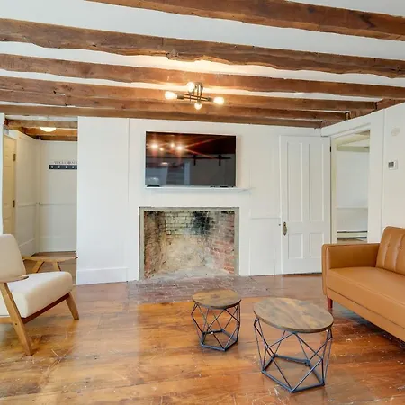 Idyllic East Sandwich Vacation Rental With Deck
